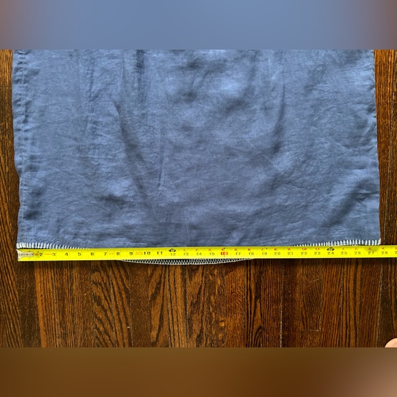 C&C California 100% Linen Embroidered Dress - Picture 15 of 17